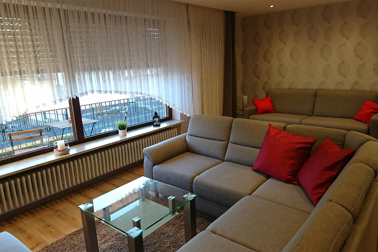 Wohnzimmer Bild 1
